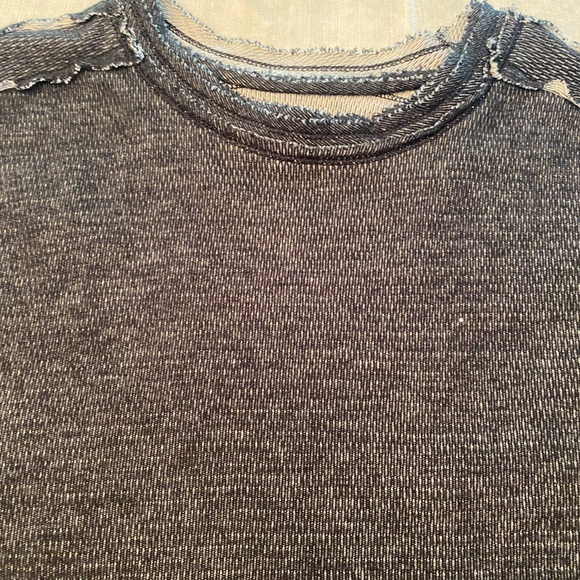 Affliction Mens Distressed Grunge Sweater- 2XL Reversible Dark vs Light Gray - Picture 2 of 12